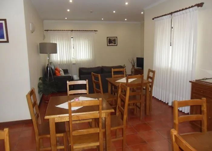 Πανσιόν Casa Da Veiga 3*